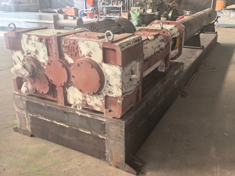 High-efficiency Parallel Twin-screw Extruder para sa Pag-recycle ng Plastic Film na Pag-aaksaya sa Produksyon