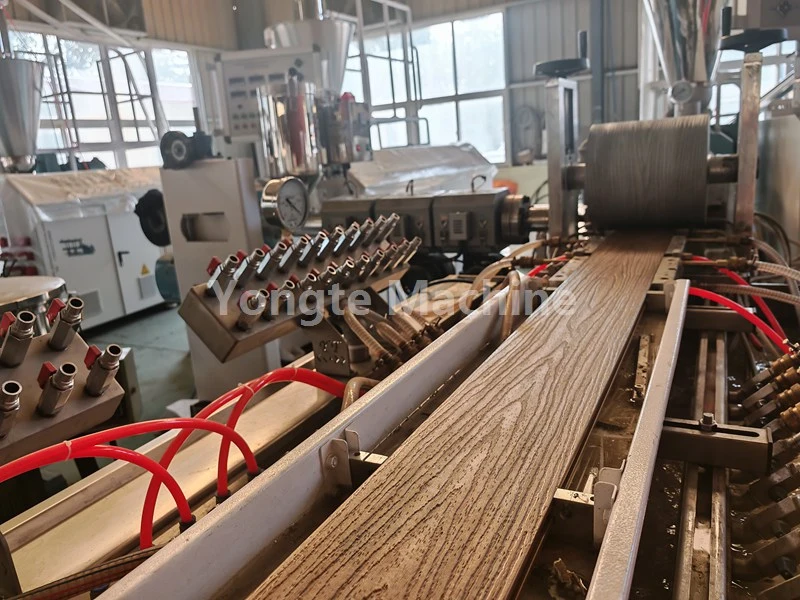 Tinulungan ni Yongte ang kliyente sa pag-optimize ng WPC profile extrusion line na nagreresulta ng 40% na pagtaas sa kahusayan ng output