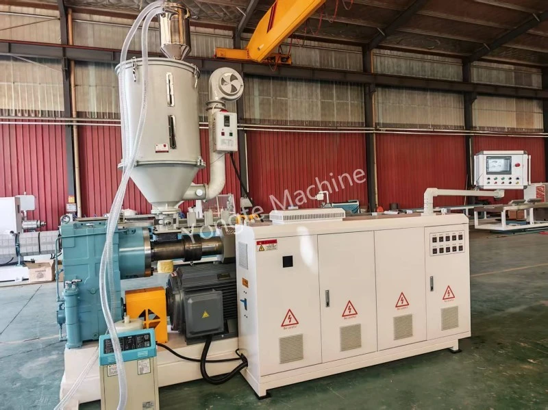 High-Efficiency SJ120/33 Extruder para sa Produksyon ng Plastic Sheet ng China Client