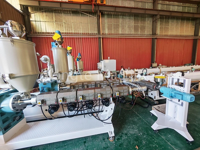PE pipe extruder