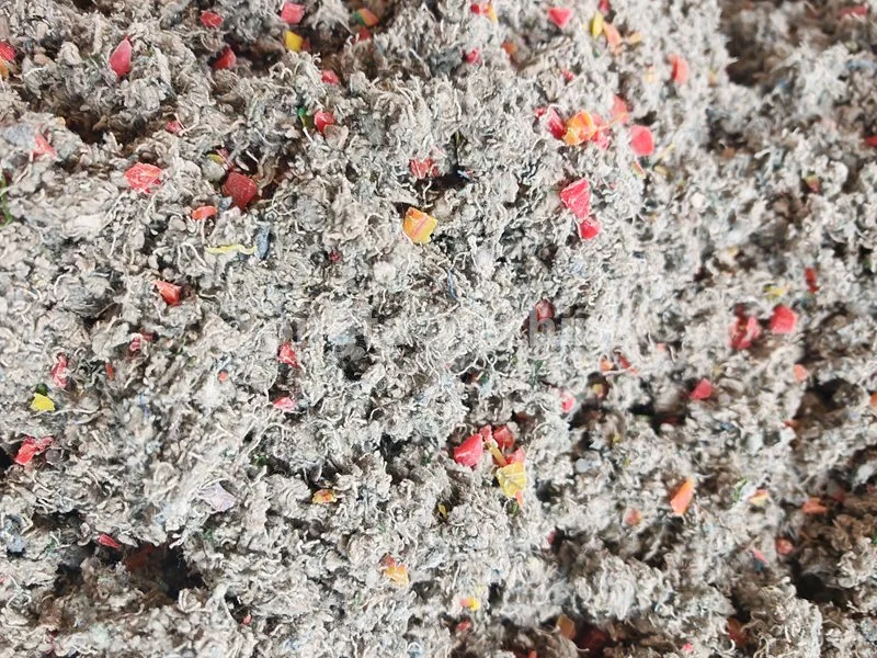 Pagre-recycle ng mga Damit na Basura at Plastic Composite Machine