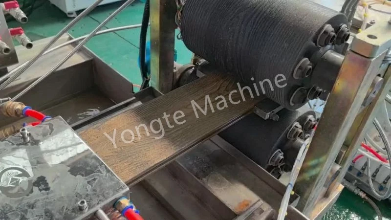 WPC Decking Production Plant para sa European Client - Makabagong PCB Recycling Solution